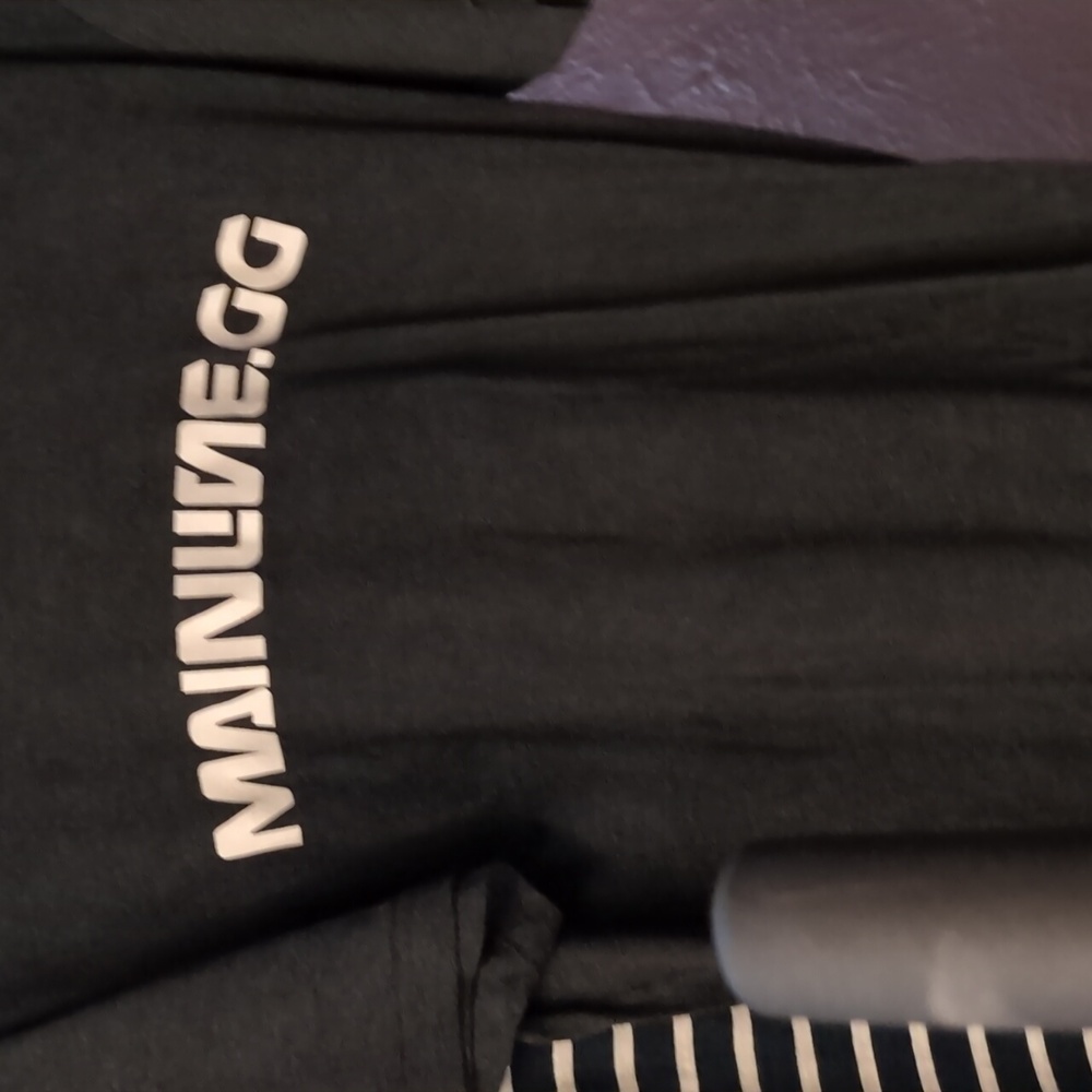 Men's shirts